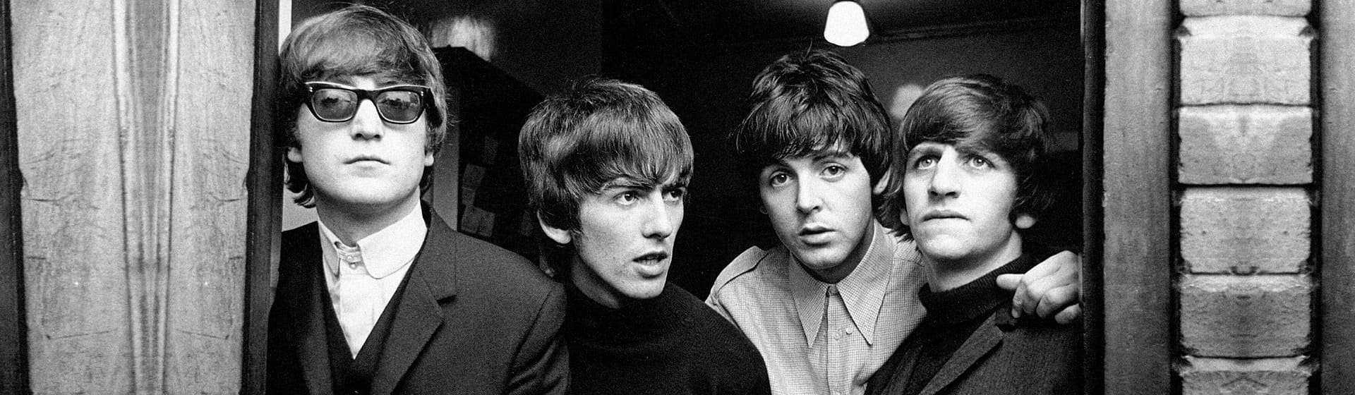 The Beatles - Мерч и одежда с атрибутикой