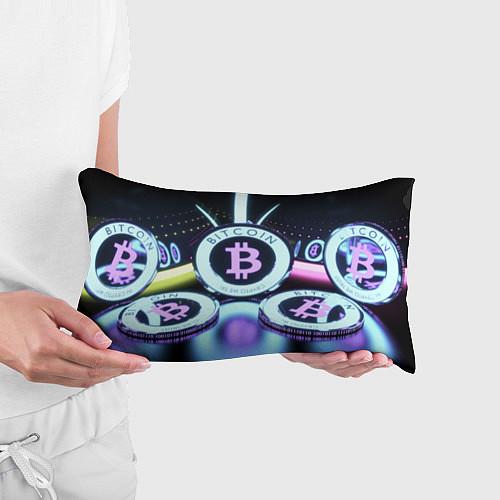Декоративные подушки Bitcoin