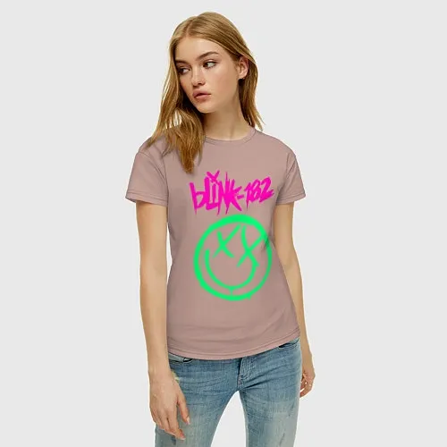 Женские футболки Blink-182
