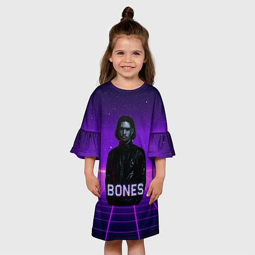 Платья укороченные Bones