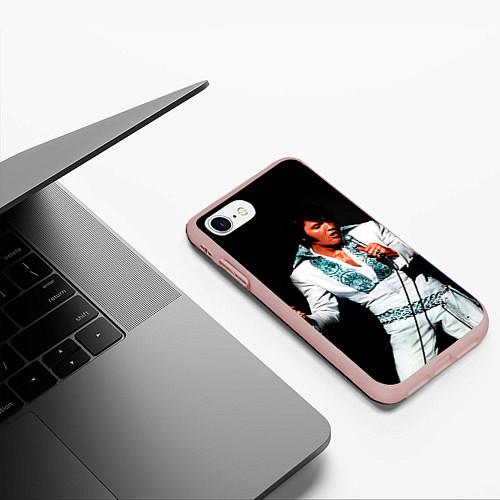 Чехлы для iPhone 8 со знаменитостями
