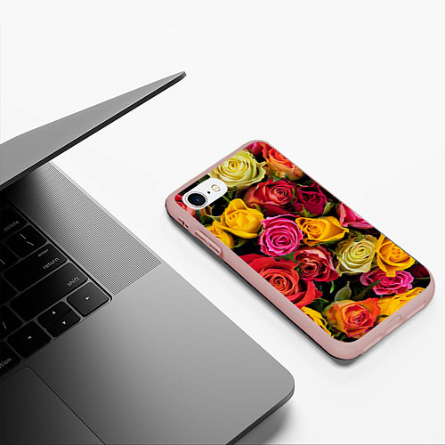 Чехлы для iPhone 8 с цветами