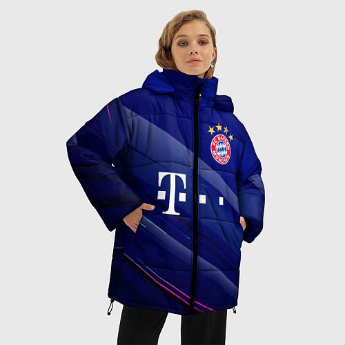 Футбольные женские куртки с капюшоном