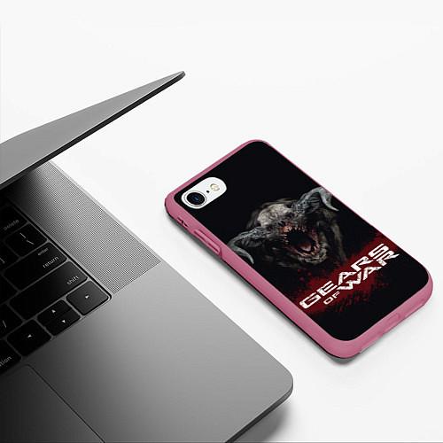 Чехлы для iPhone 8 Gears of War