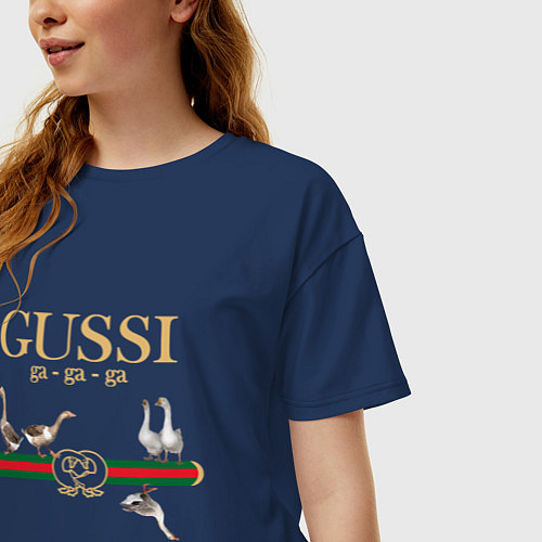 Женские футболки Gucci Gussi