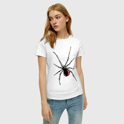 Женские футболки с насекомыми