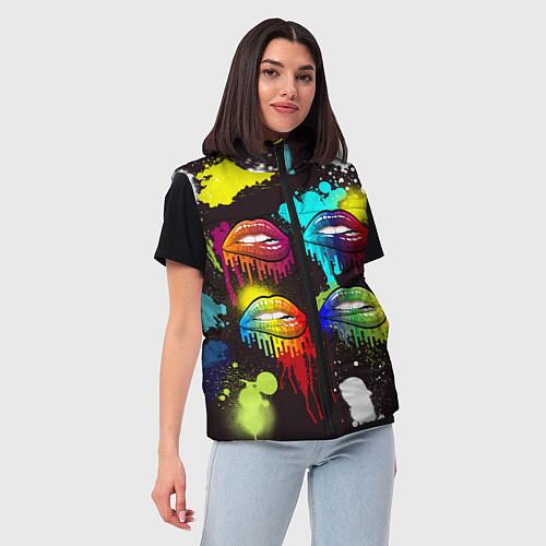 Женские жилетки с губами