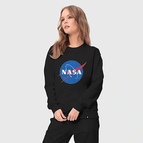 Женские костюмы NASA