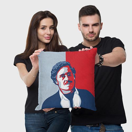 Декоративные подушки Пабло Эскобар