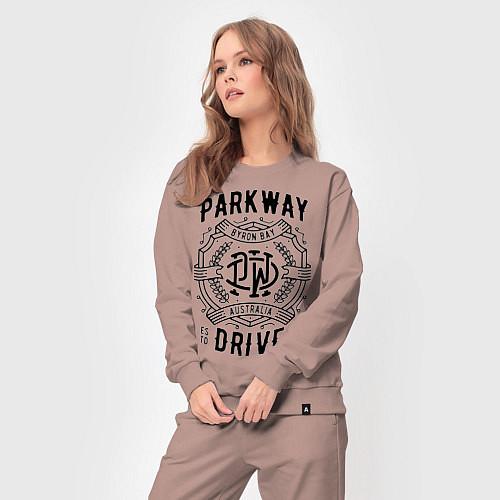 Женские костюмы Parkway Drive