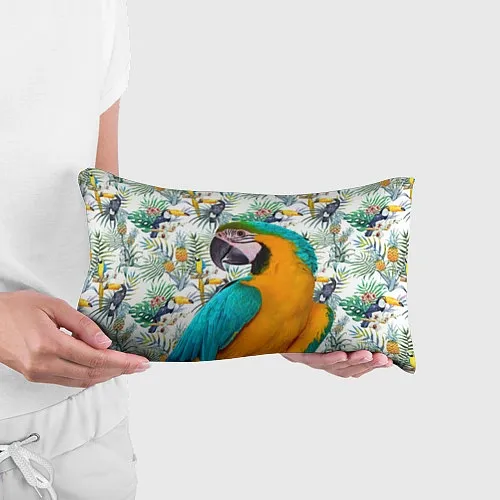 Декоративные подушки с попугаями
