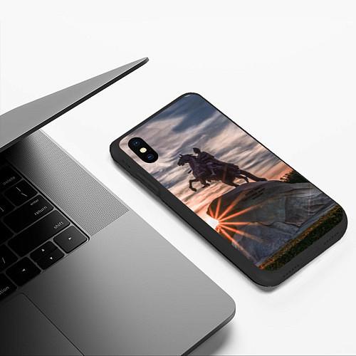 Чехлы для iPhone XS Max регионов России