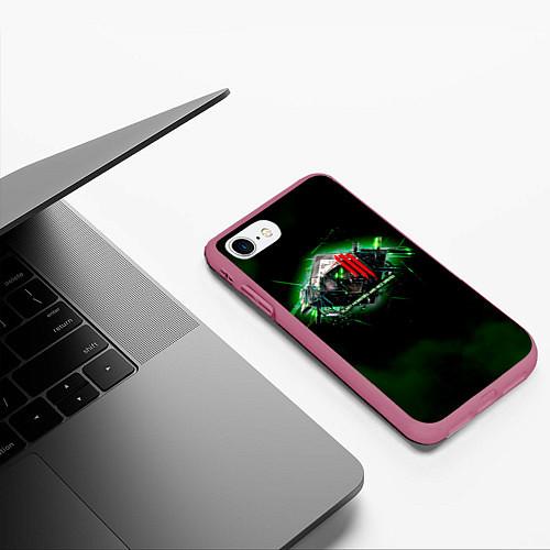 Чехлы для iPhone 8 Skrillex