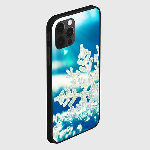 Чехлы iPhone 12 Pro cо снежинками