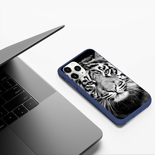 Чехлы iPhone 11 series с тиграми