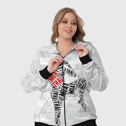 Женские костюмы с типографикой