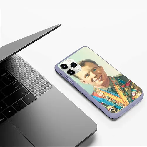 Чехлы iPhone 11 series Юрий Гагарин