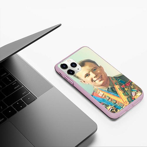 Чехлы iPhone 11 series Юрий Гагарин